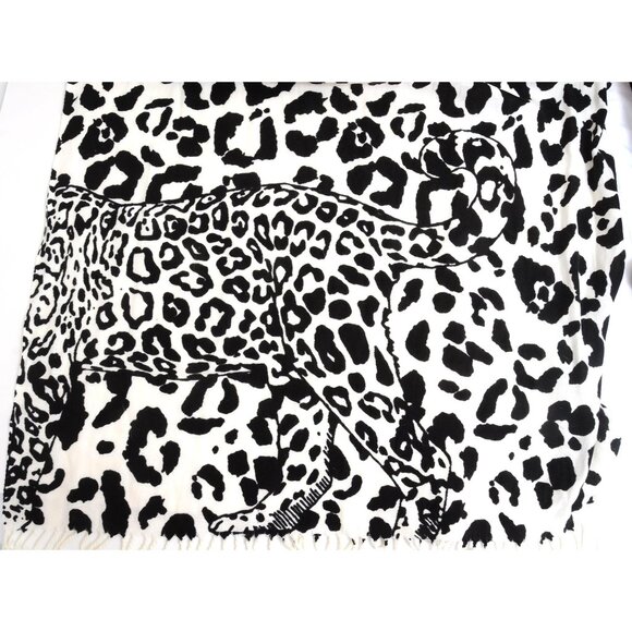 Y2K Snow Leopard Oversized 78" x 28" Black/White Shawl Scarf Sarong Oblong NEW - Picture 10 of 10